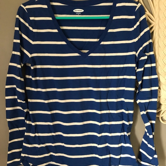 Tops - V neck oldnavy long sleeve